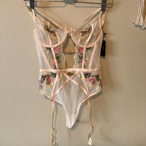 Lounge Skye Bodysuit